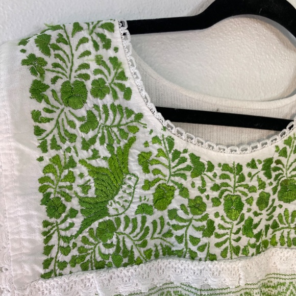 Mexican handmade floral embroidered waist tie dress - Picture 6 of 12